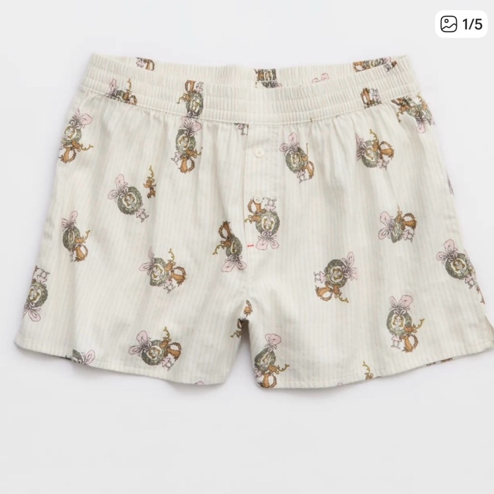 Aerie Cindy Lou Who sleep shorts